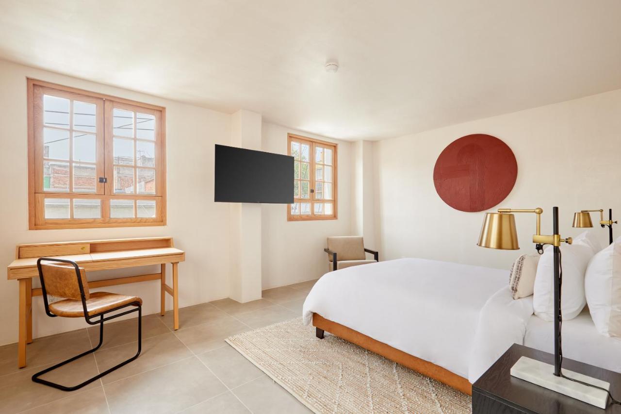 Hotel Sonder Parian